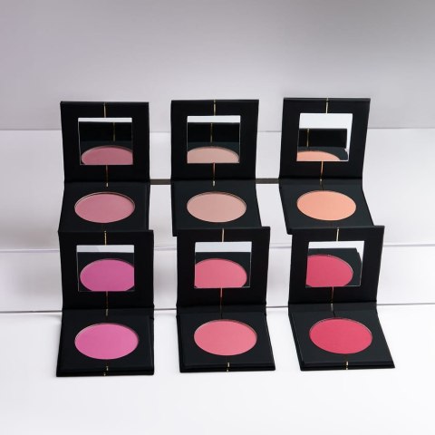 Blush Romance in Anteros Blush Romance in Anteros
