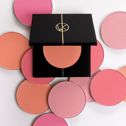 Blush Romance in Narcissus