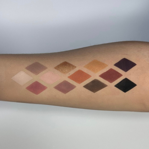 The (D)-dur Eyeshadow Palette The (D)-dur Eyeshadow Palette